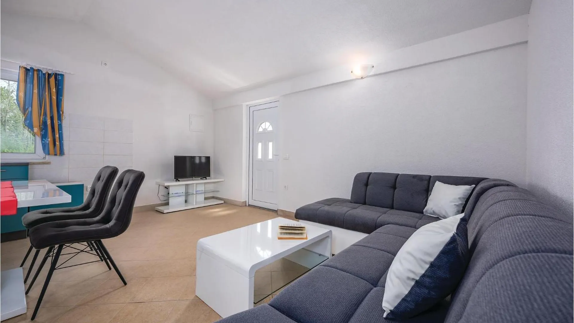 Σπίτι διακοπών 2 Bedroom Gorgeous Home In Sv,Lovrec Jakici